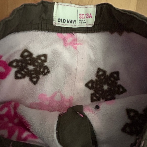 Old Navy Toddler Fleece Lined Pants - Picture 3 of 3